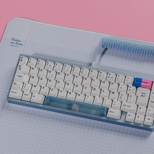 Keycaps + Deskmat + Câble - Rentrée des Classes