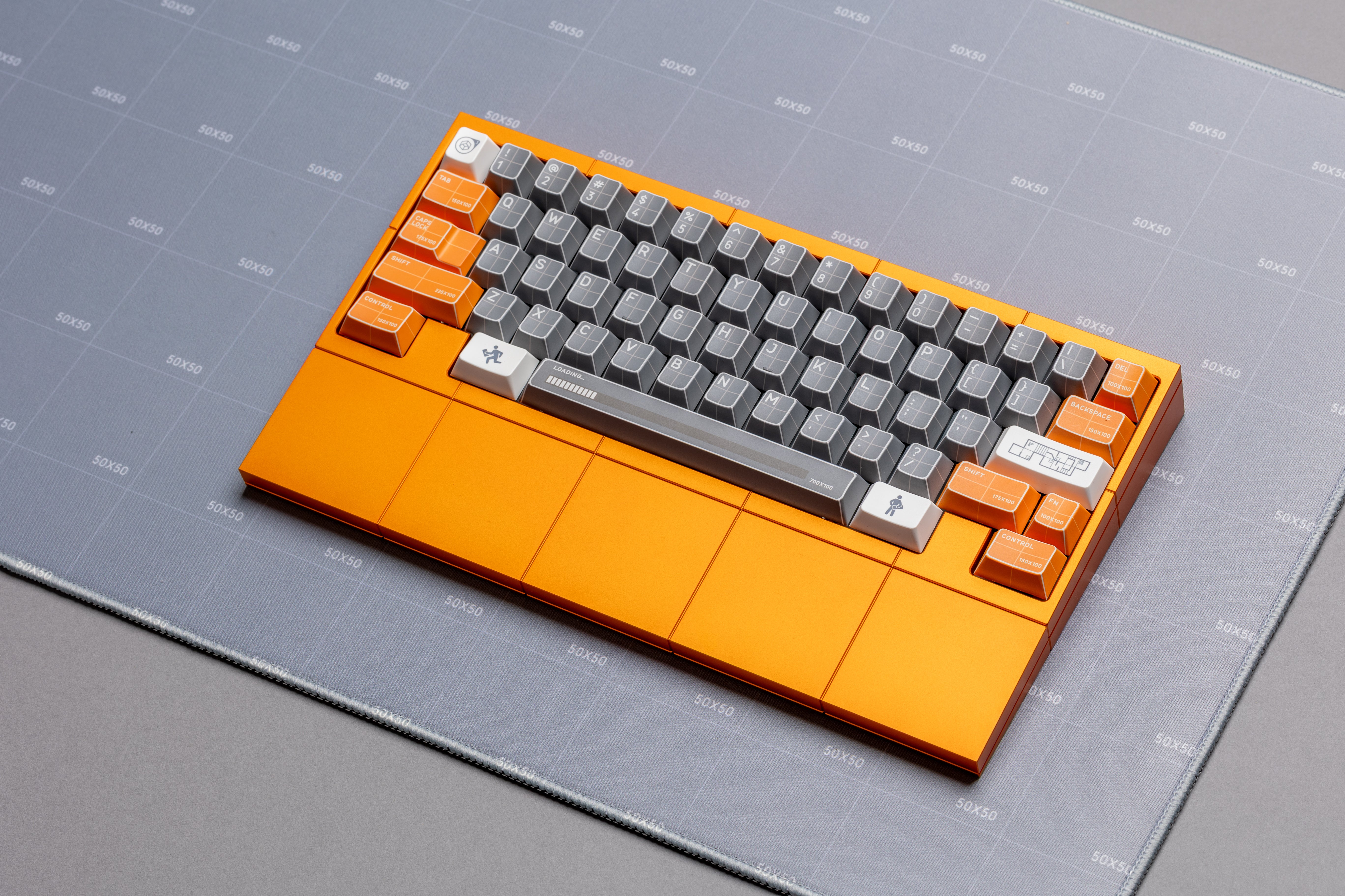 Deskmat - kc_orange